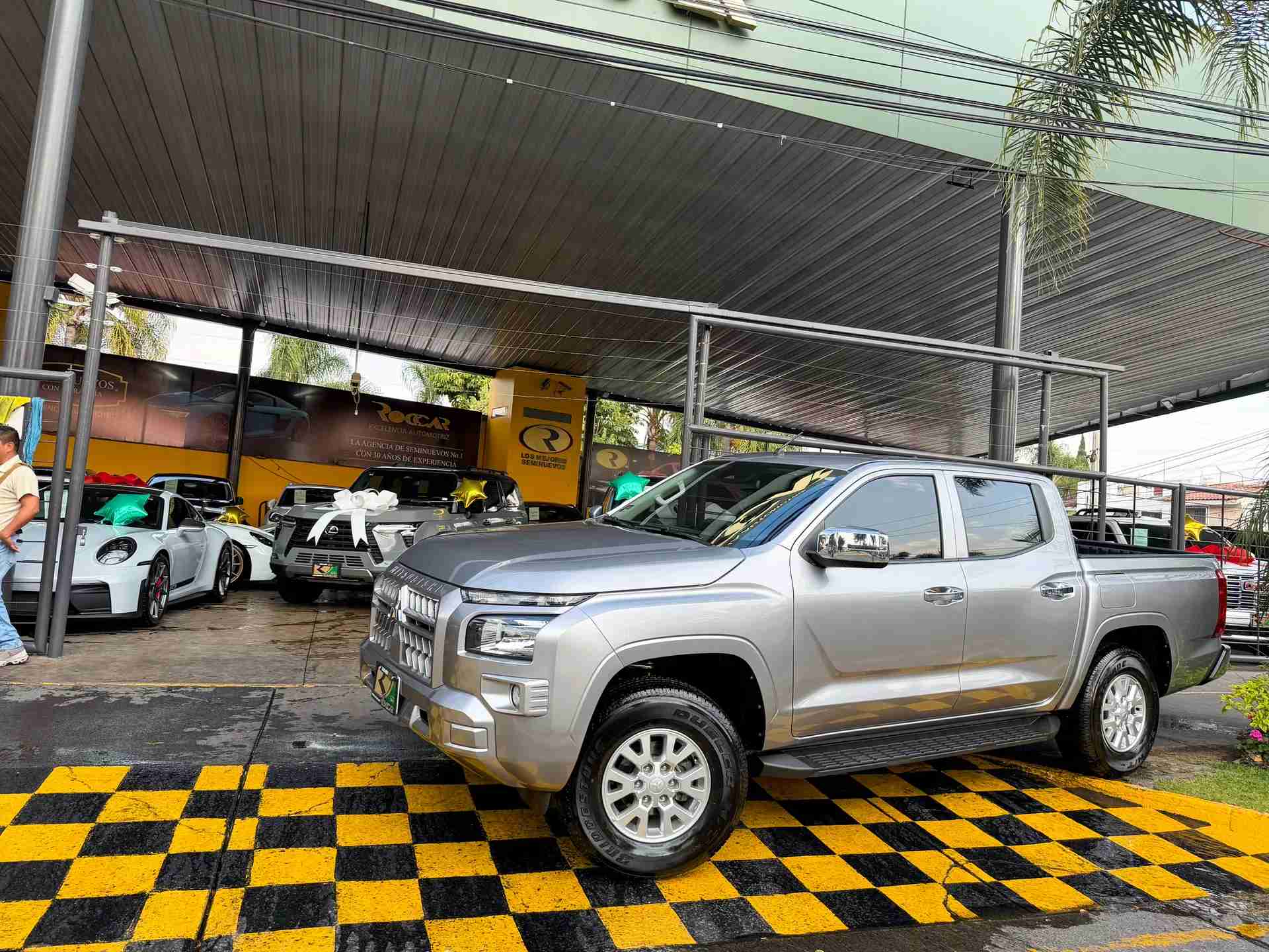 Mitsubishi L200