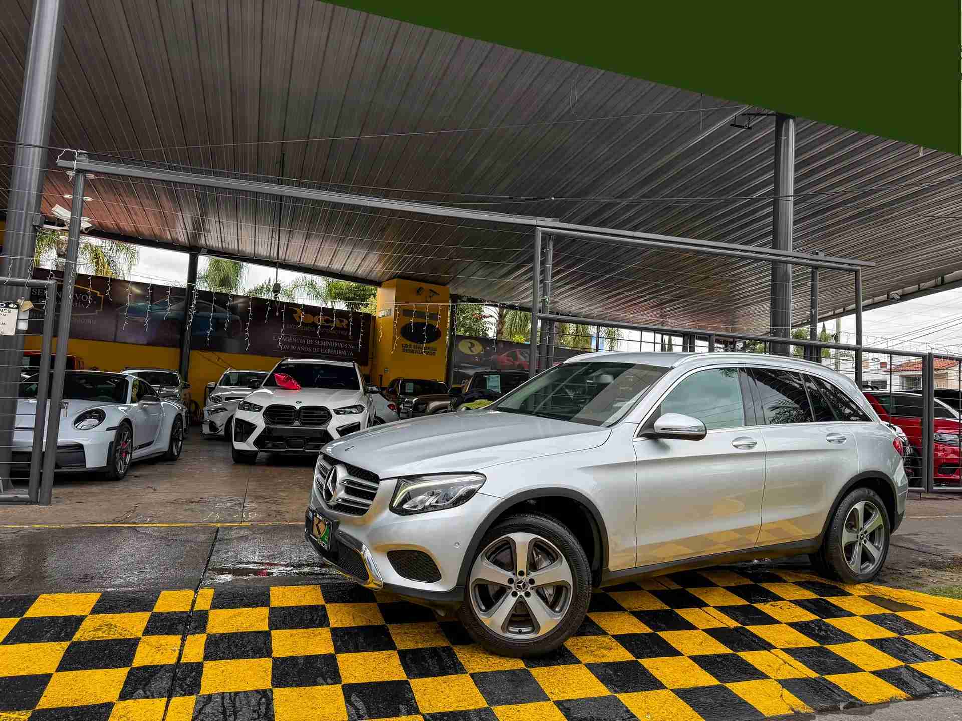 Mercedez Benz Glc 300