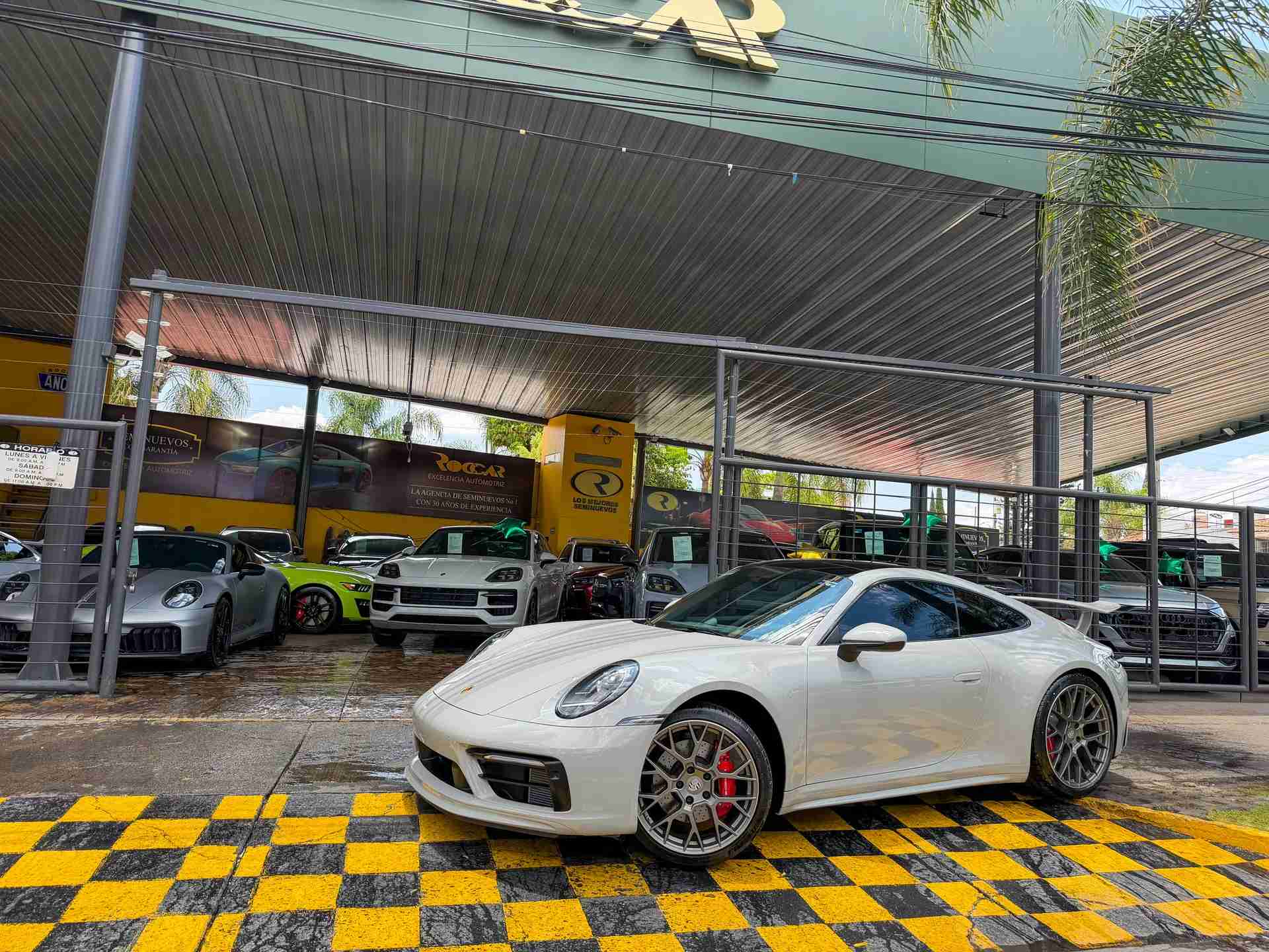 Porsche 911