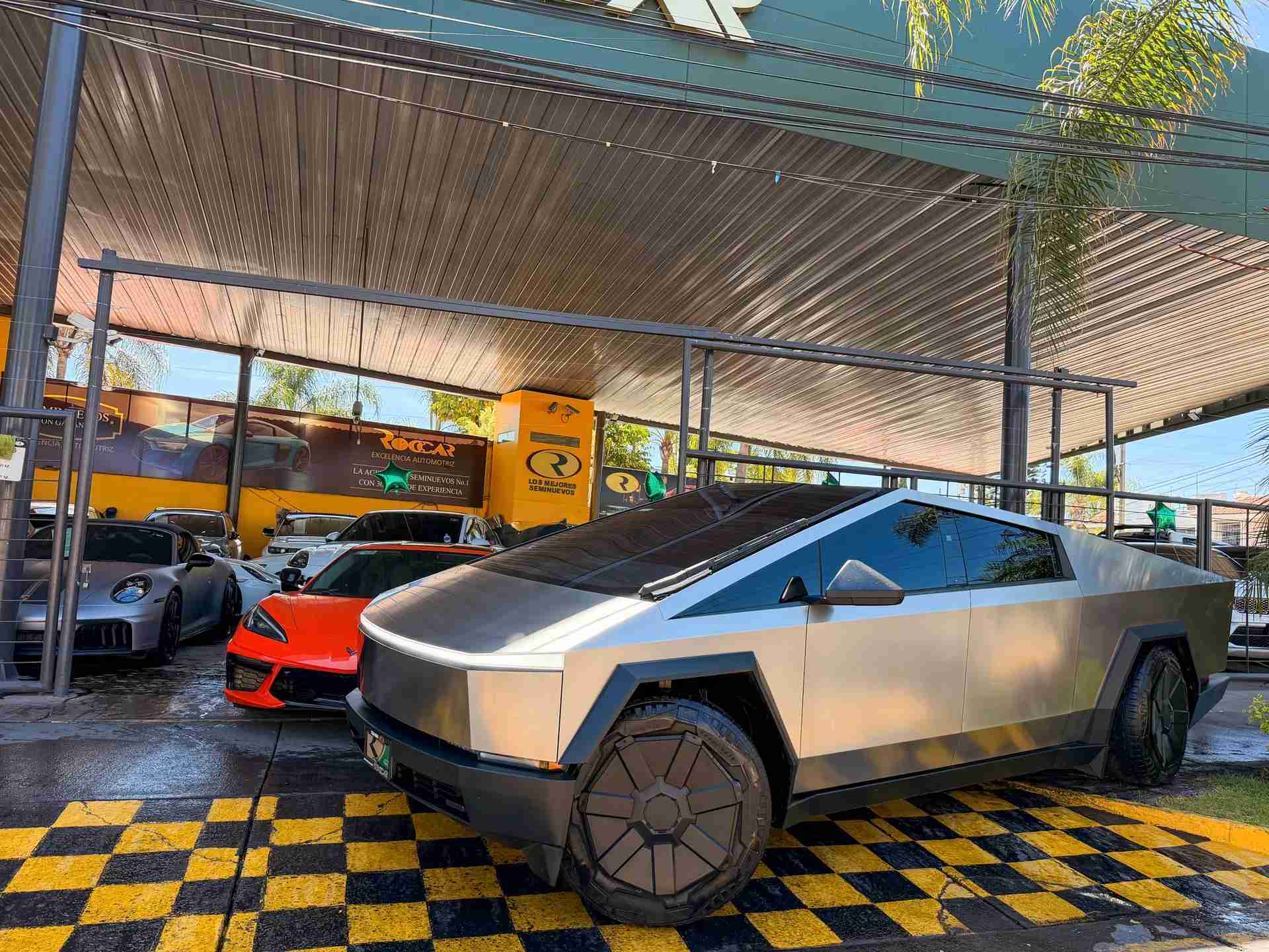 Tesla Cybertruck