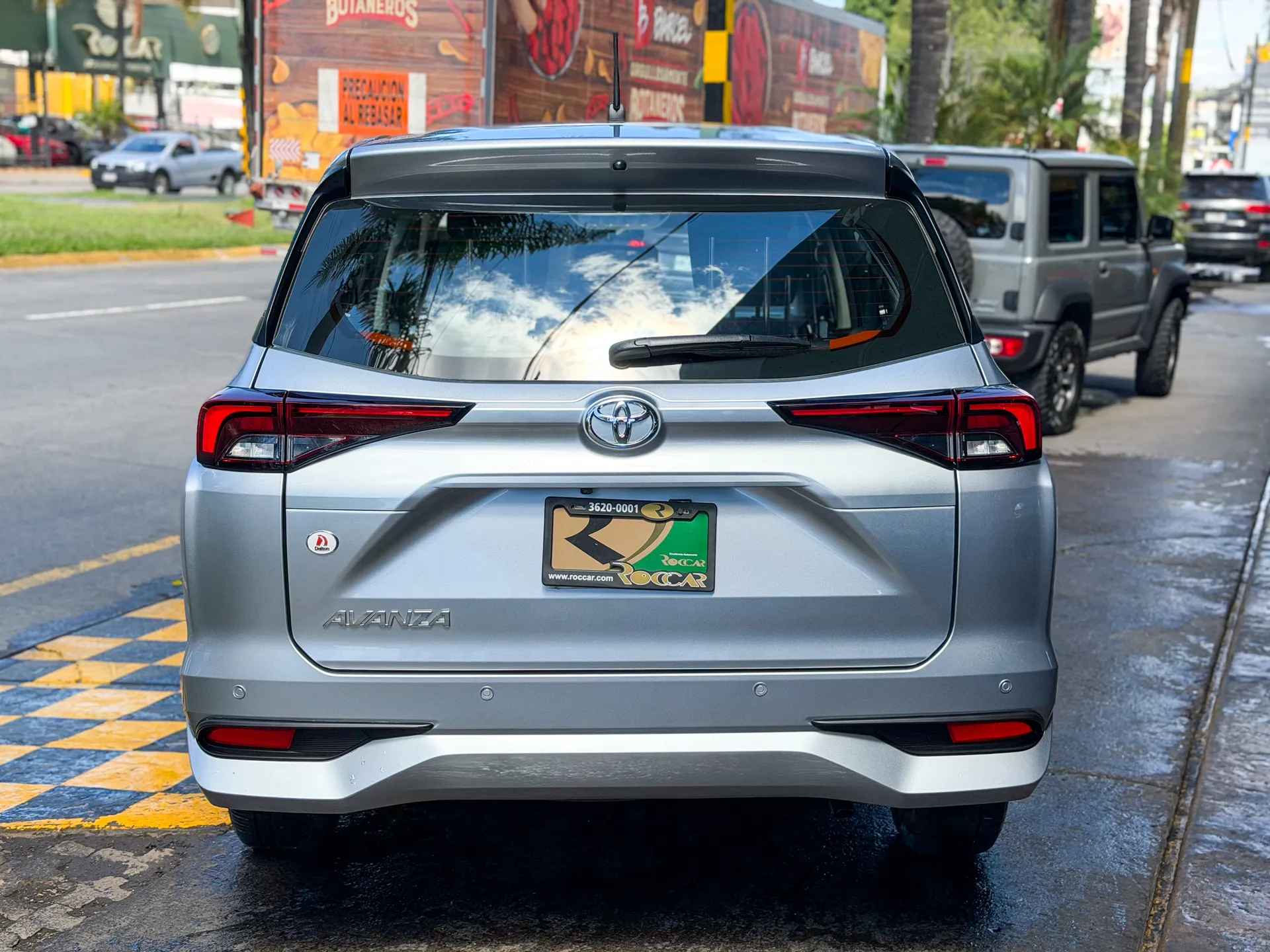 Car image 8