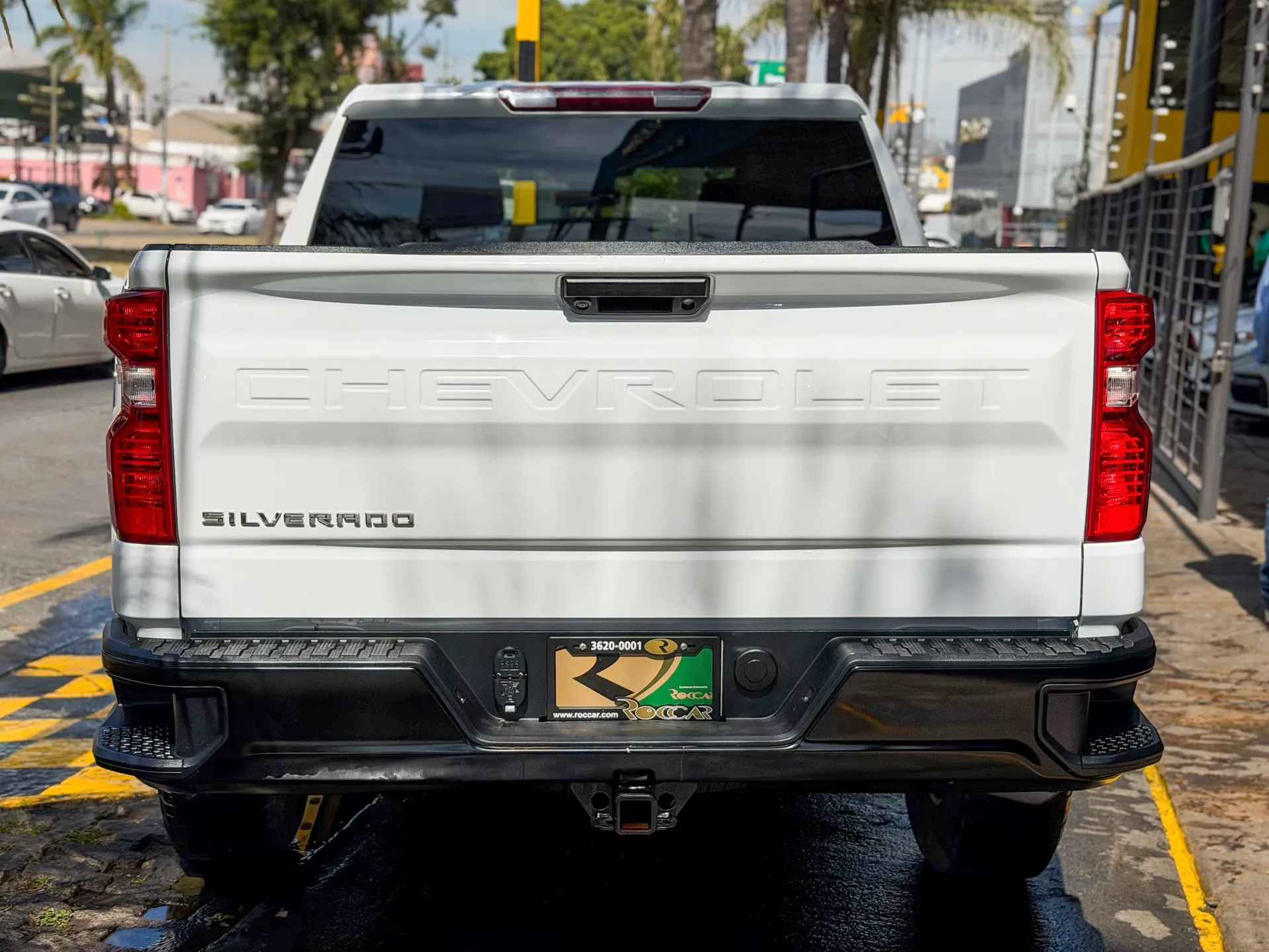 Car image 8