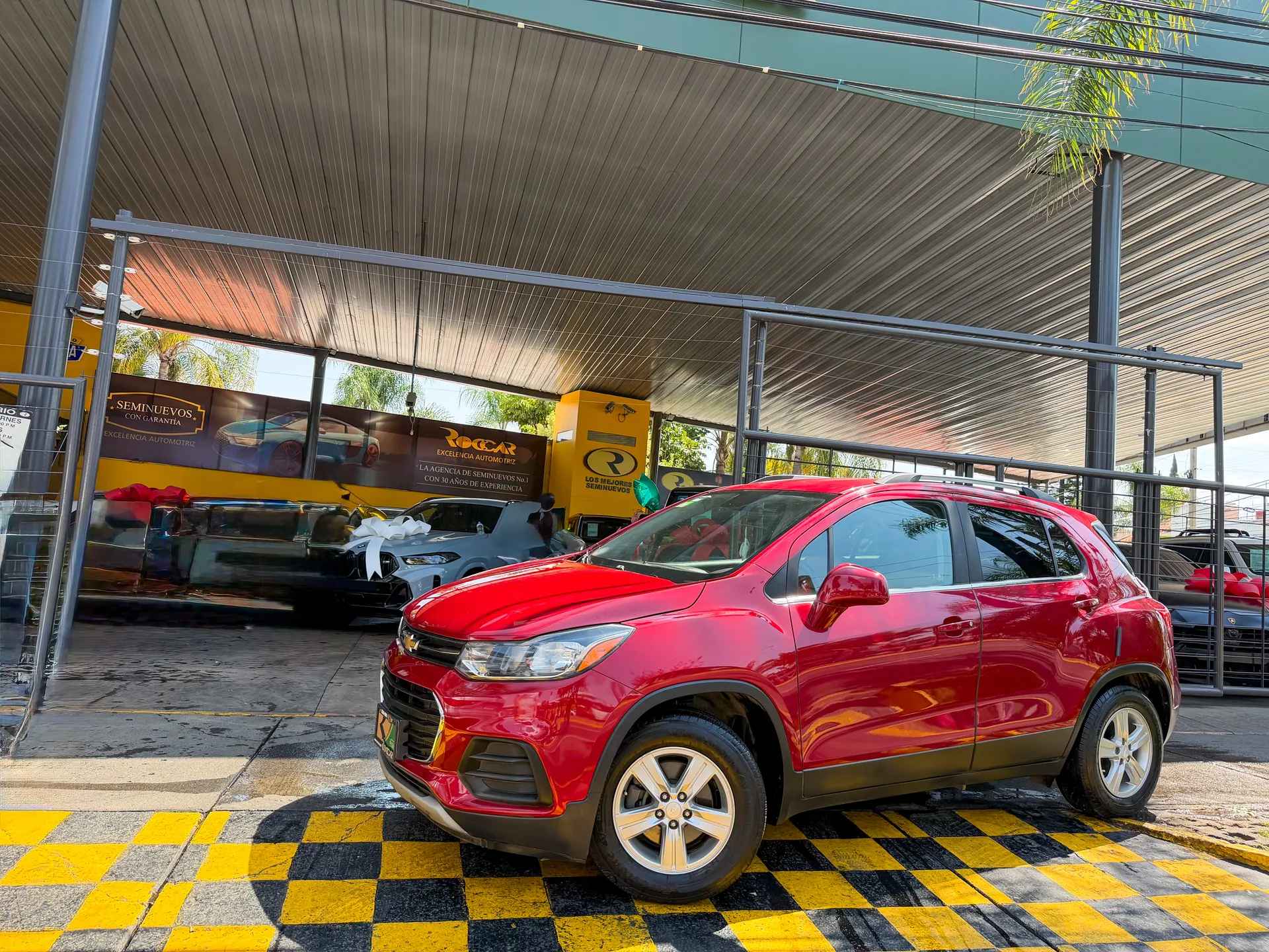 Car image 1