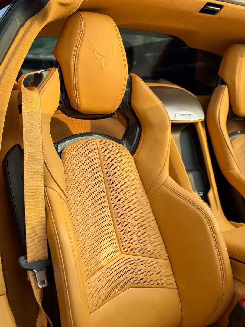 Car image 22