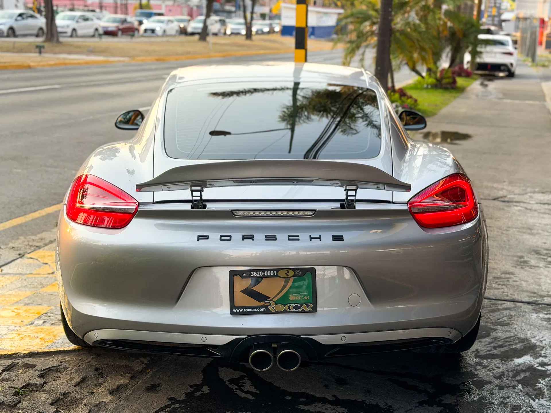 Car image 7