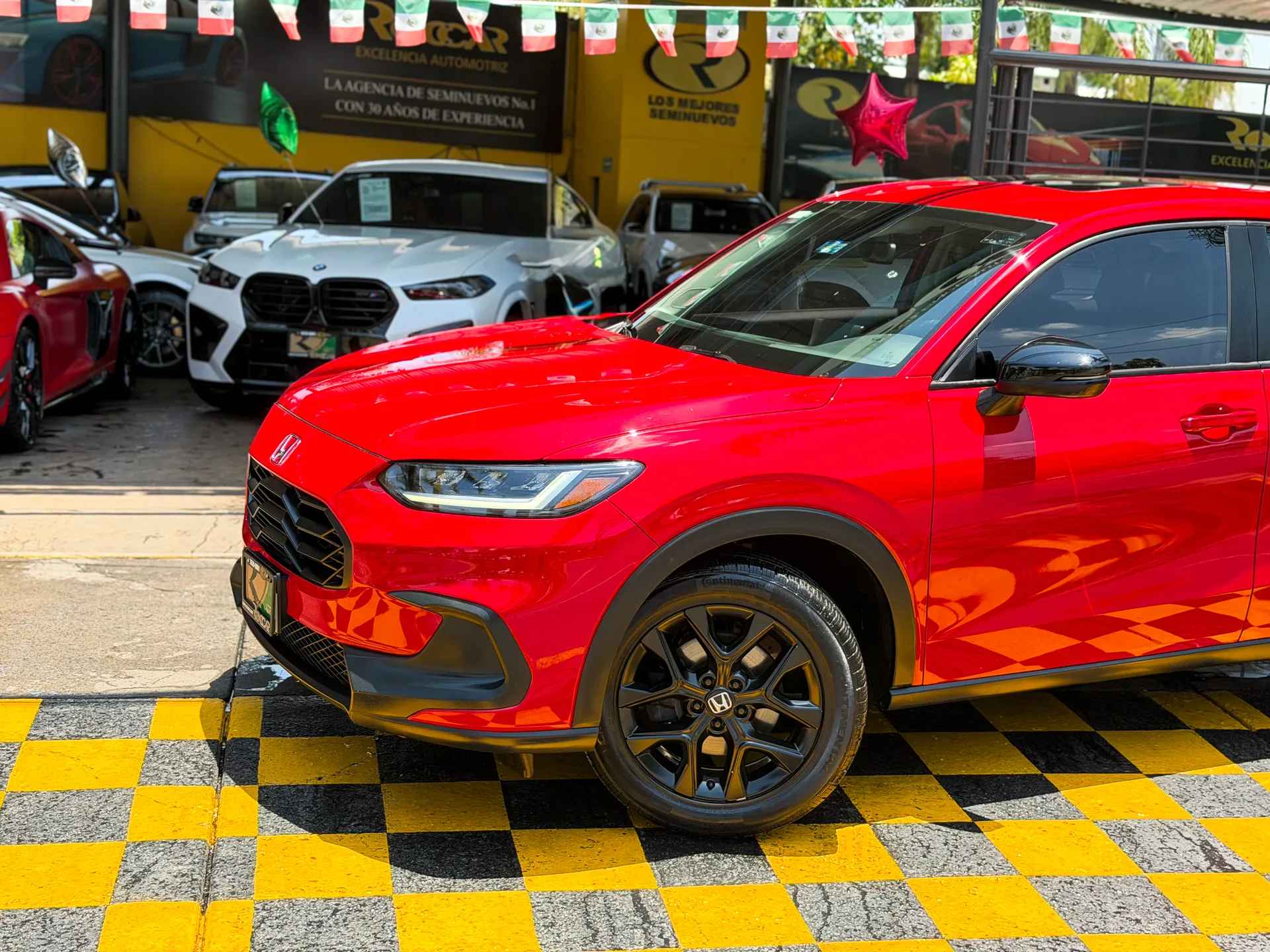 Car image 2