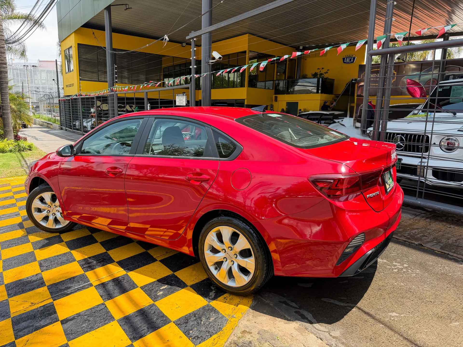 Car image 6