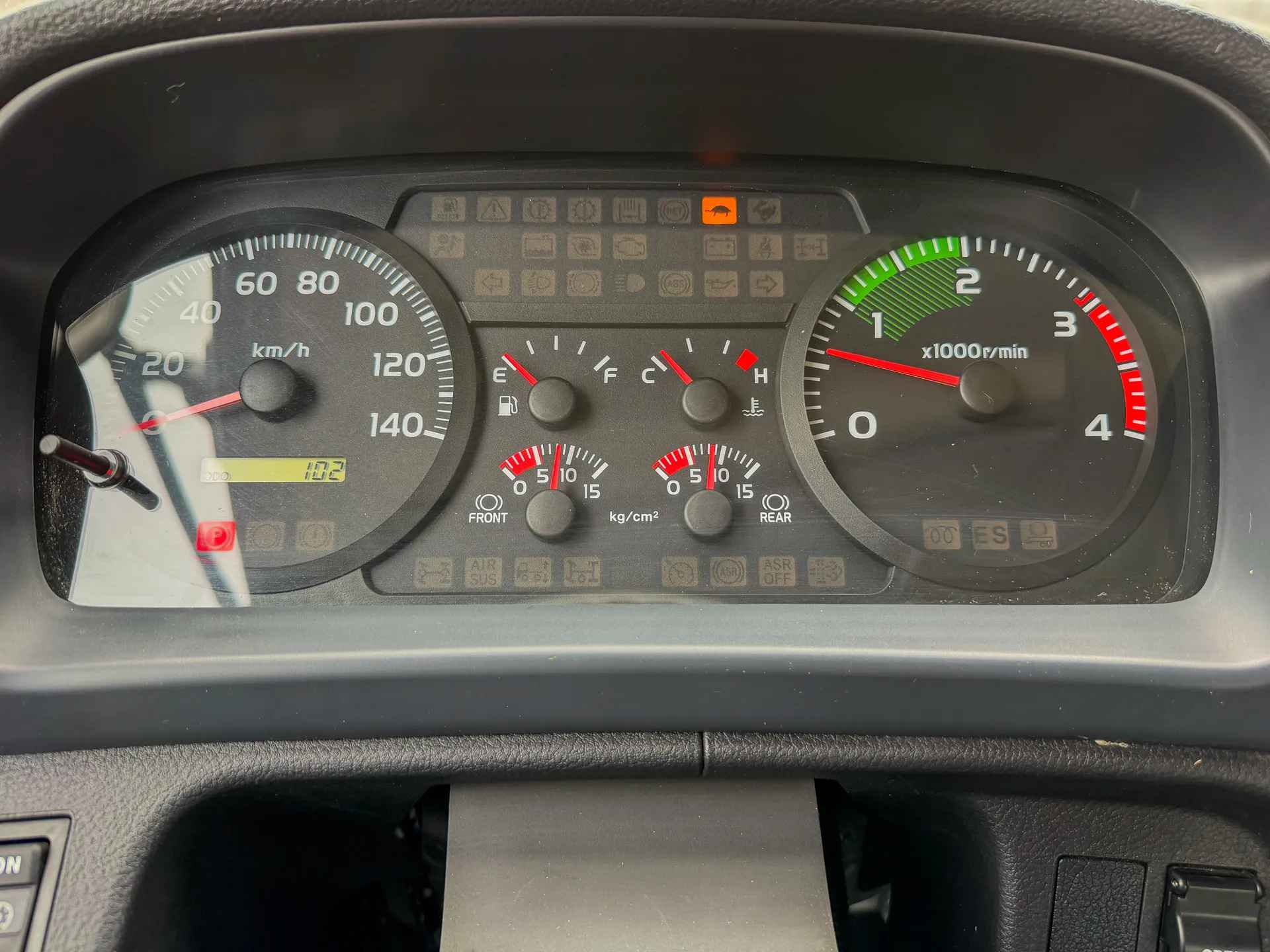 Car image 26