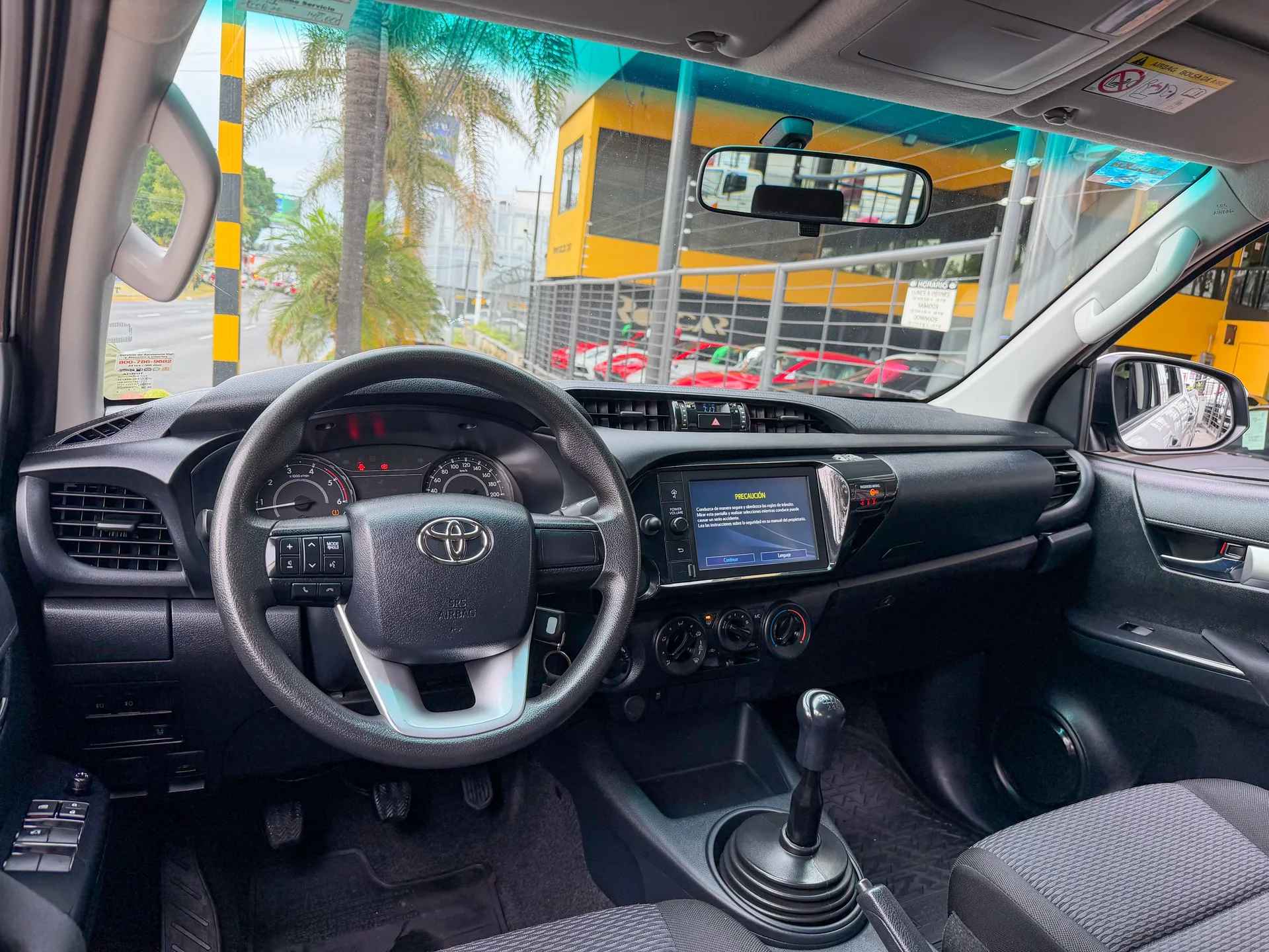 Car image 9