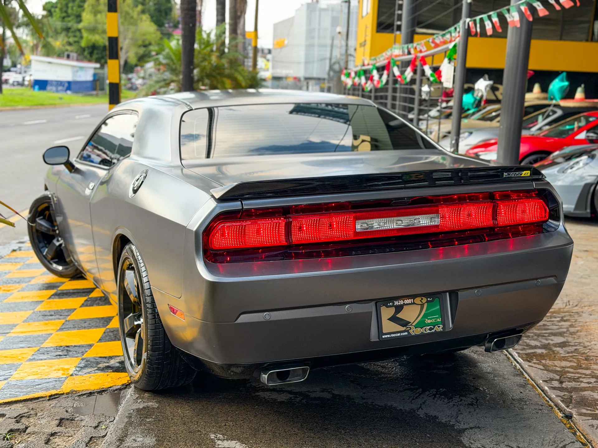 Car image 7