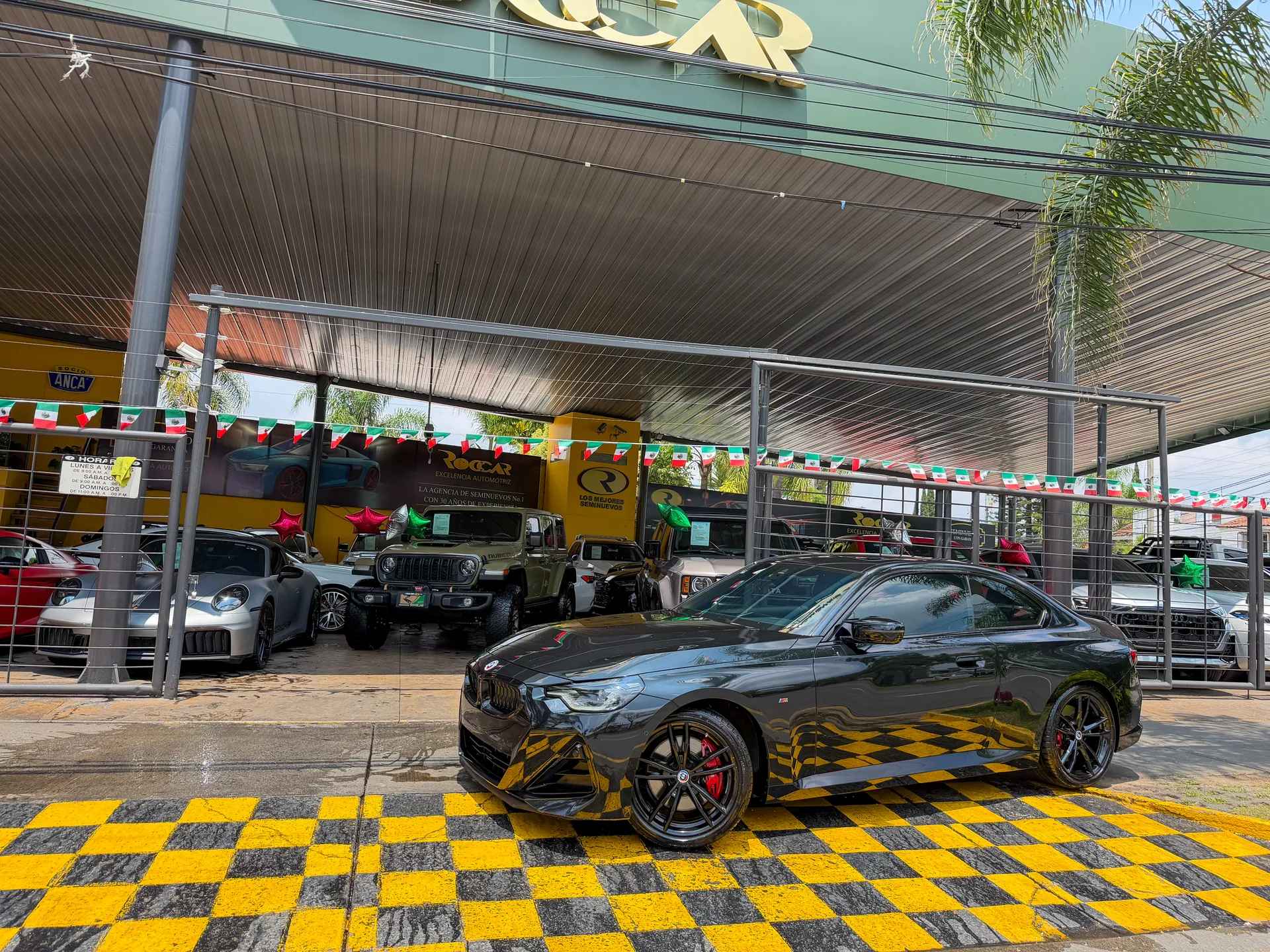 Car image 1