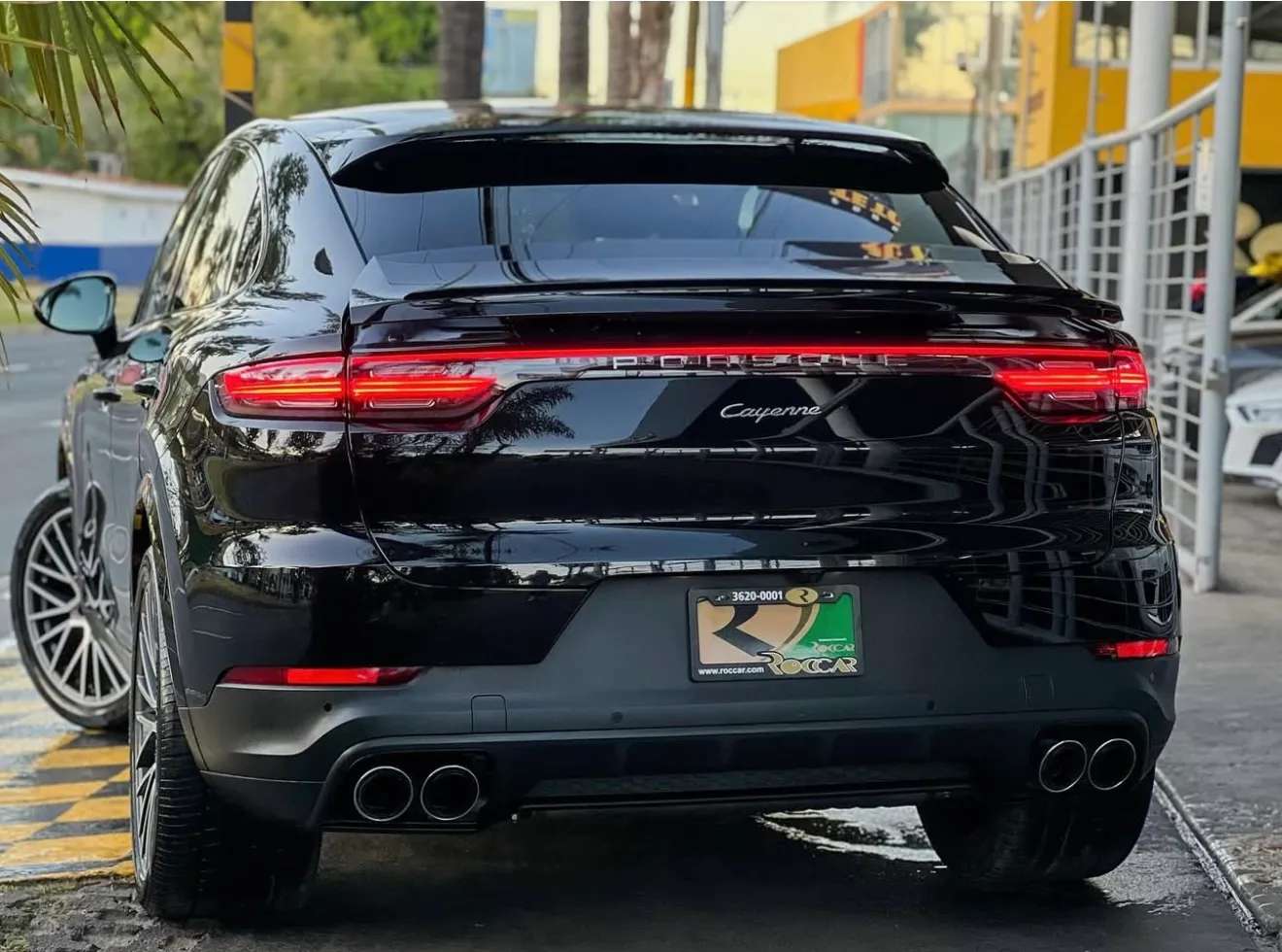 Car image 6