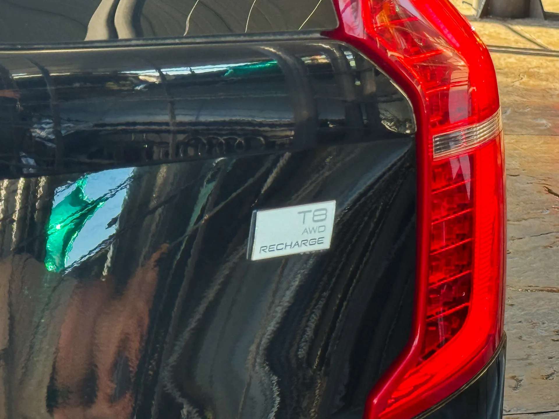 Car image 9