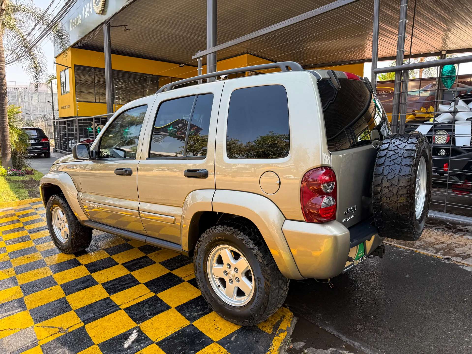 Car image 6