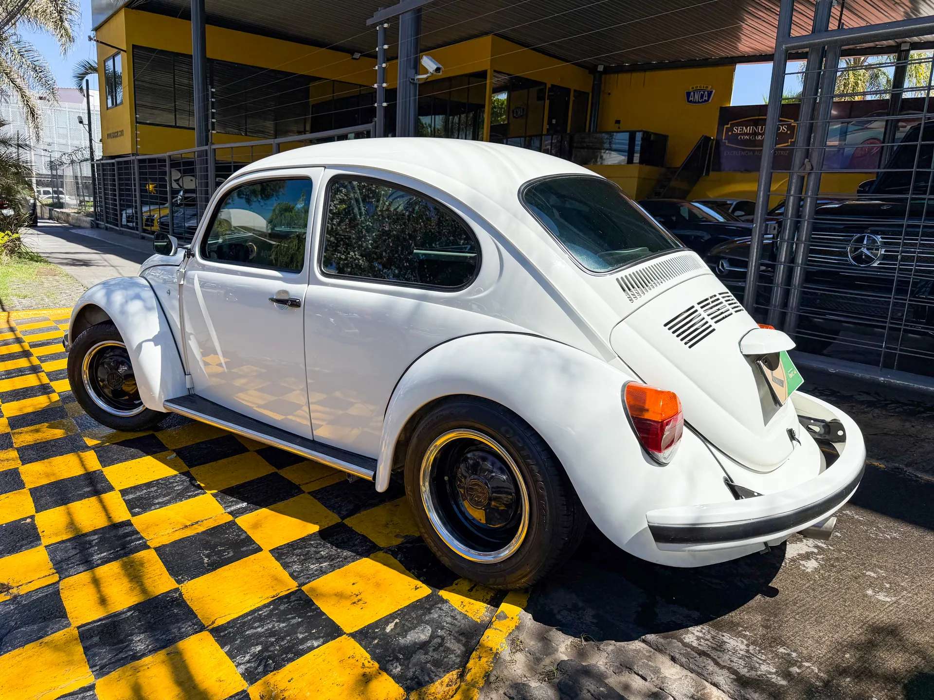 Car image 6