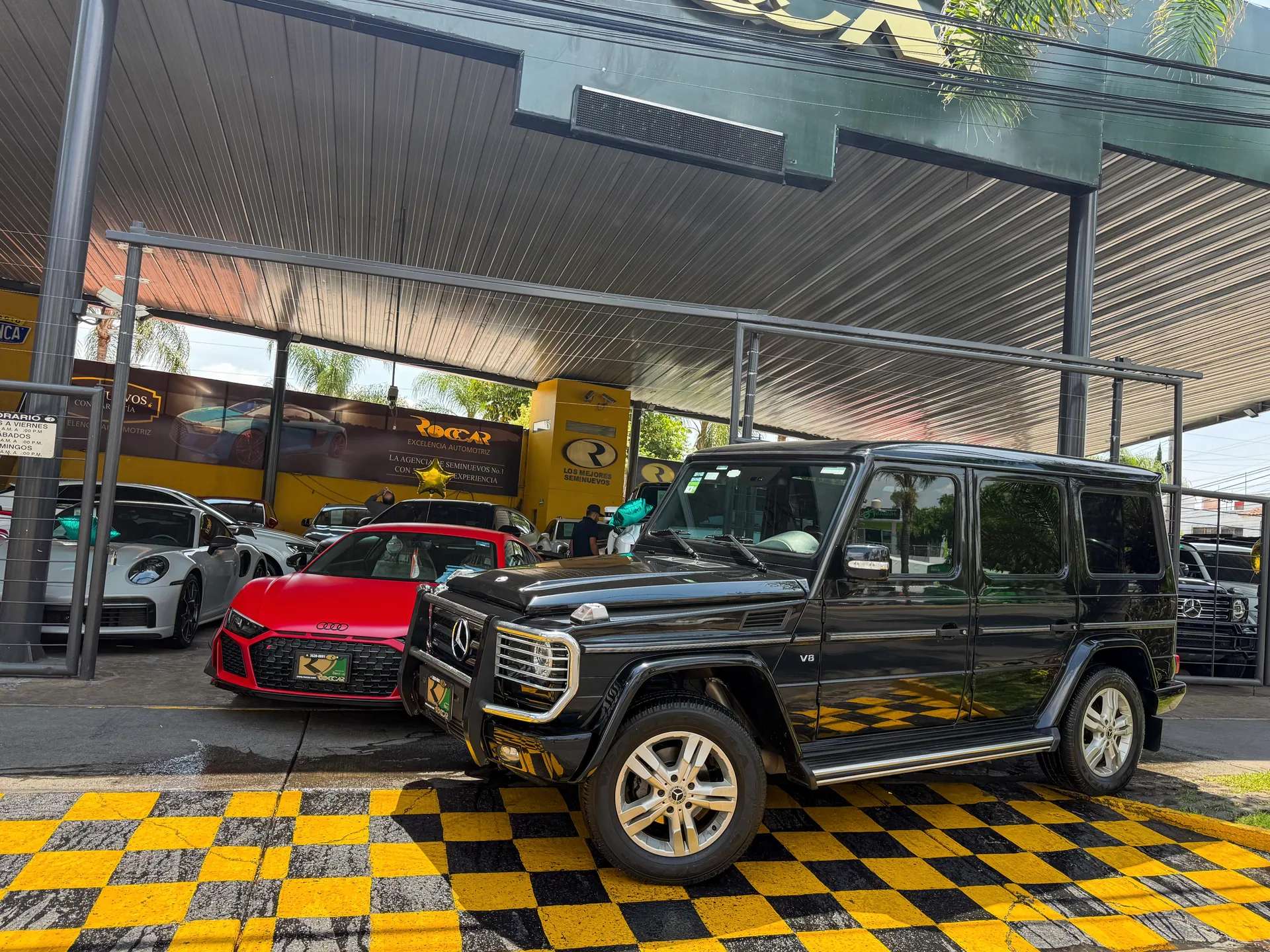 Car image 1