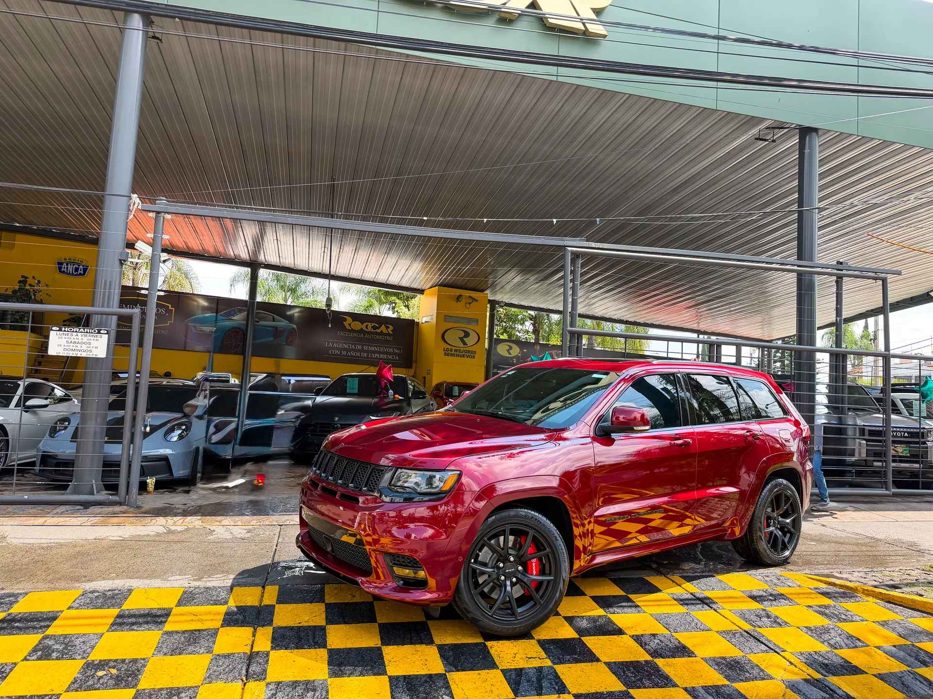 Car image 1