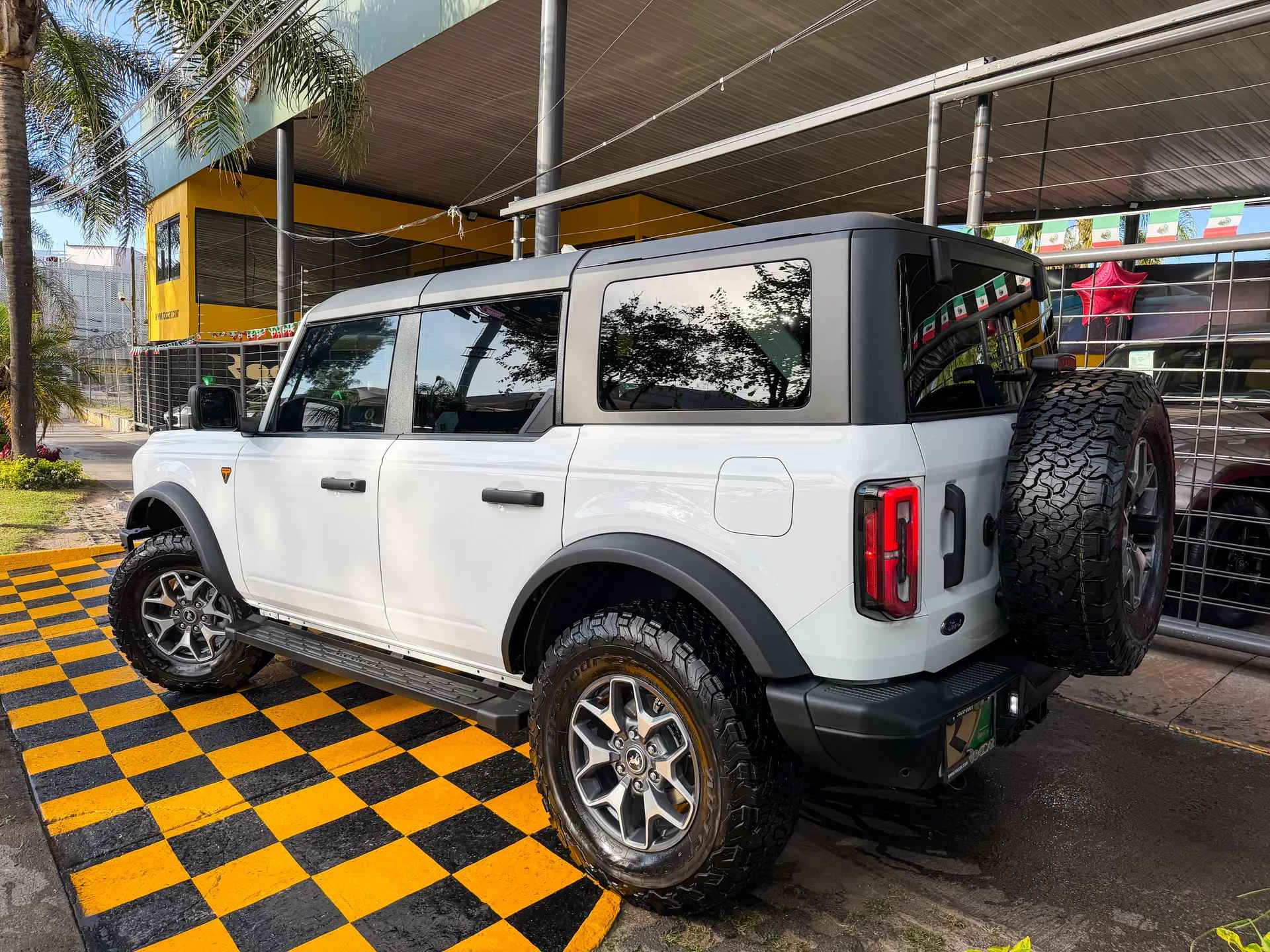 Car image 6