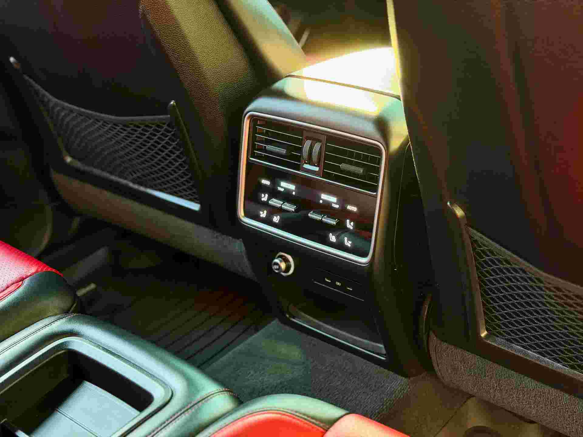 Thumbnail 25