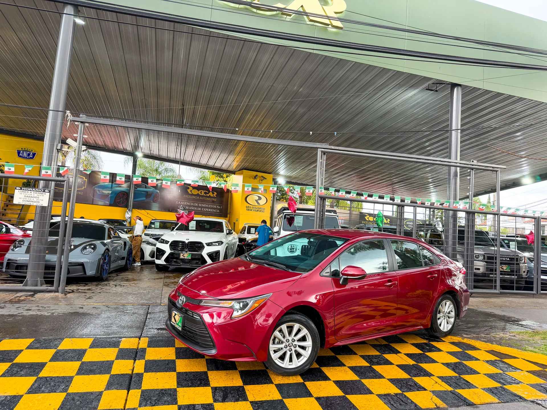 Car image 1
