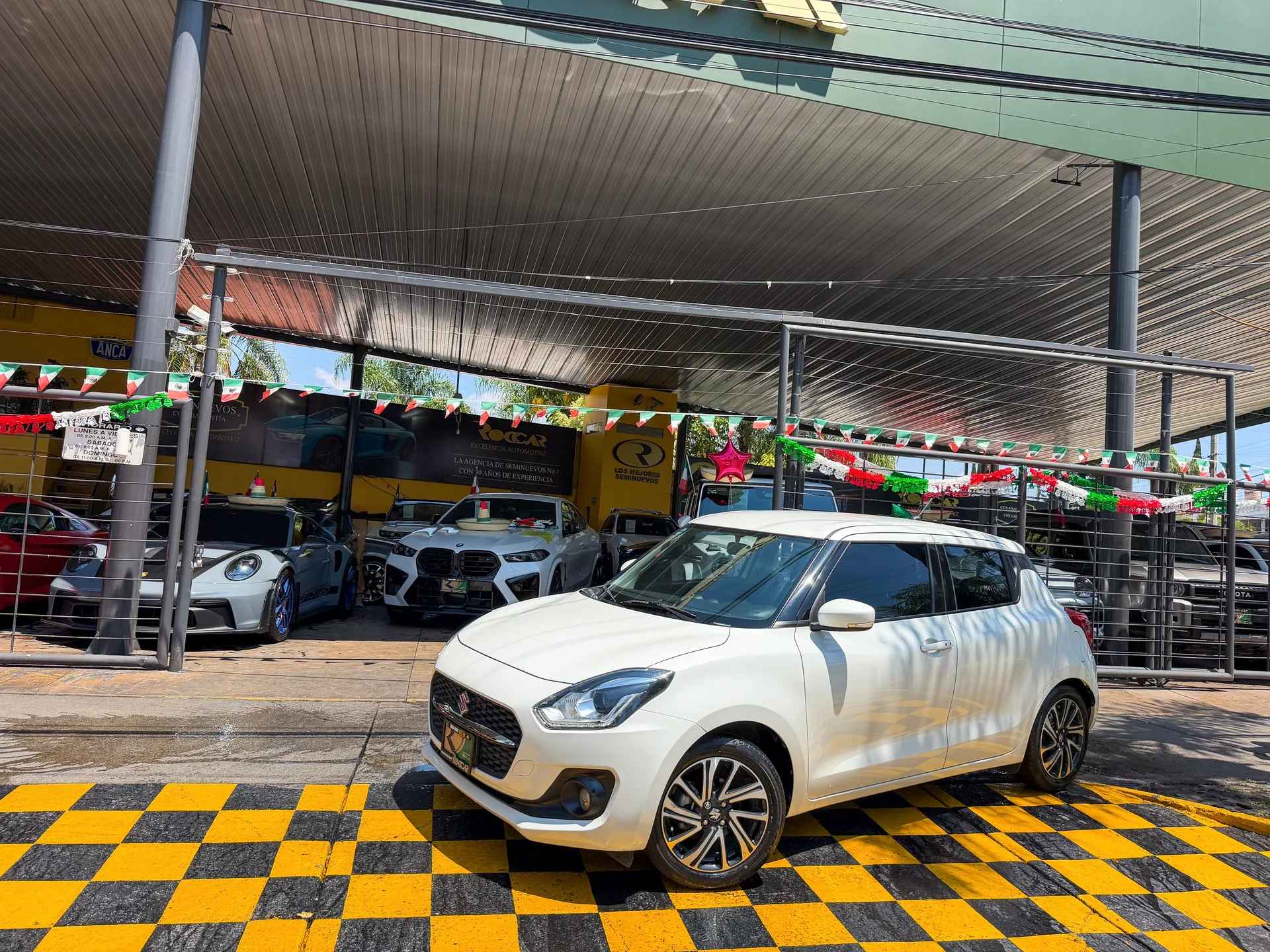 Car image 1