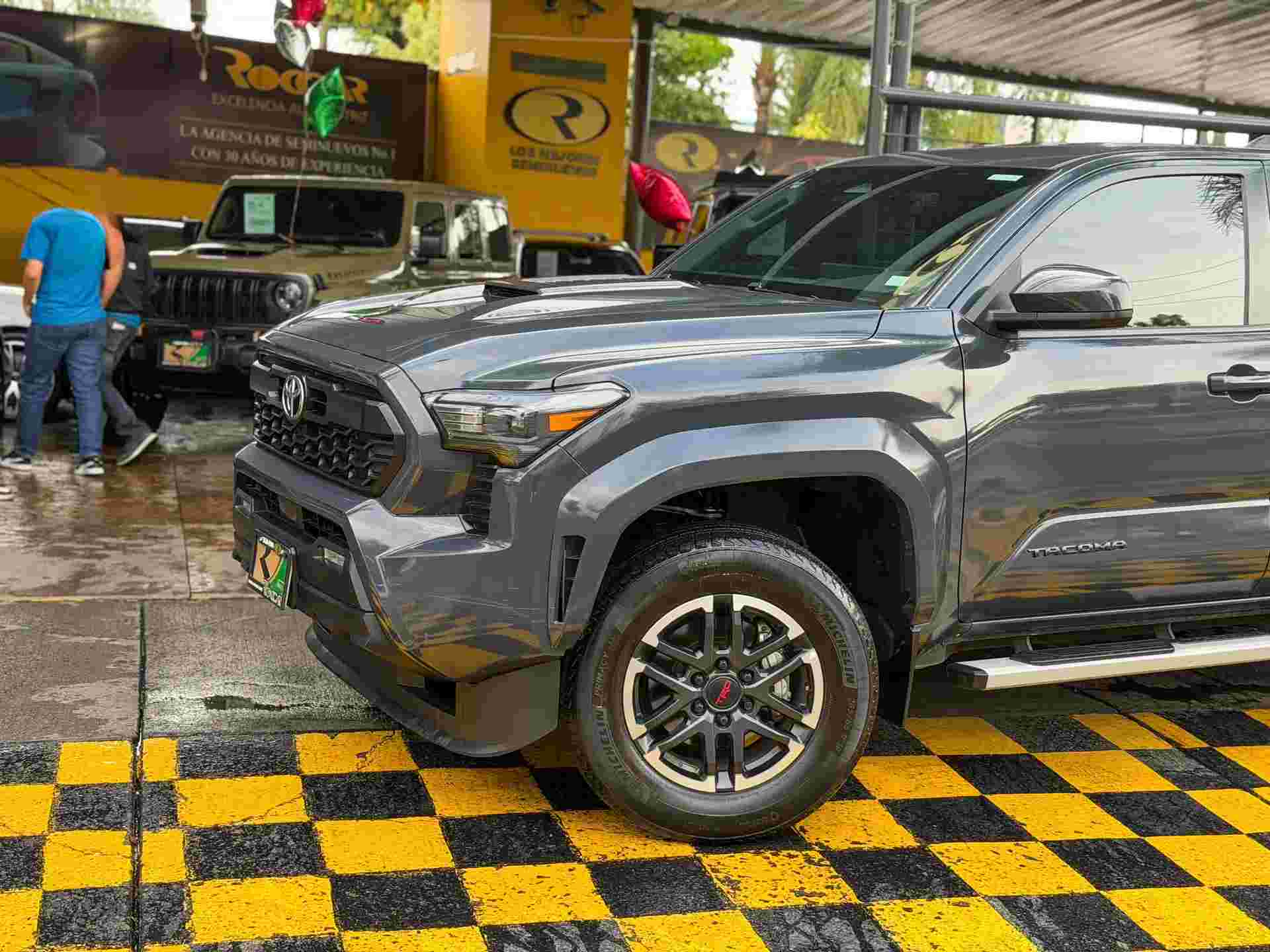Thumbnail 2