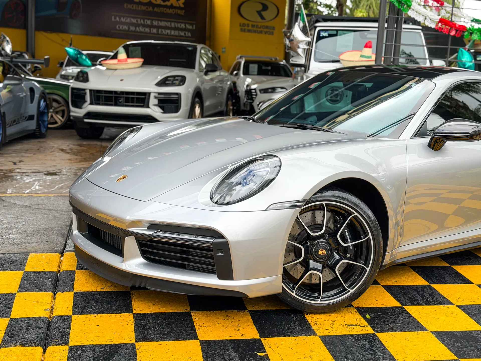 Car image 2